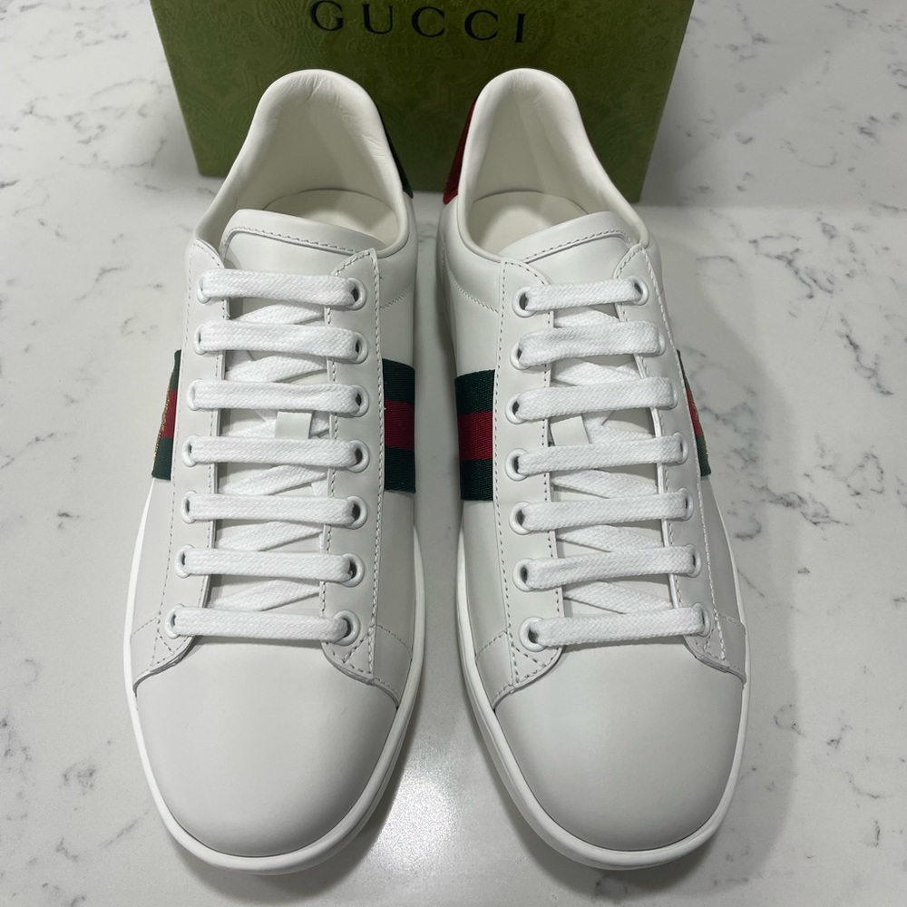 GUCCI Women's Ace sneaker with bee